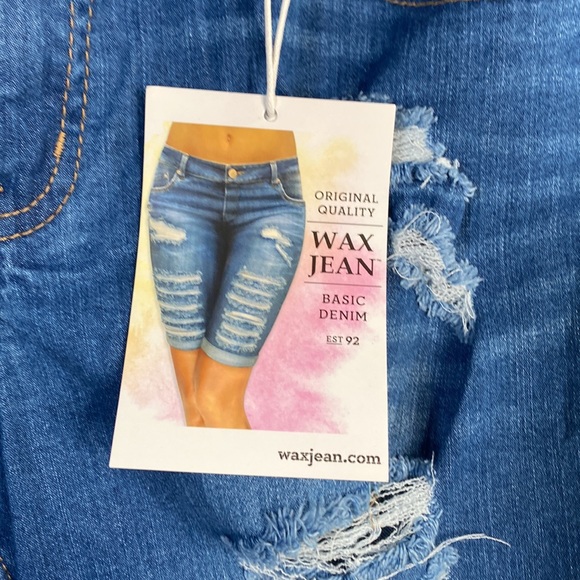 *NWT* Denim Ripped Jean shorts sz 3X - Picture 2 of 13